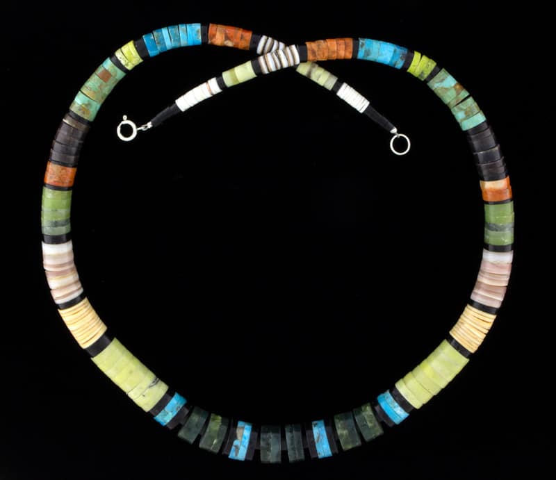 Absolventen-Multi-Color-Heishi-Halskette
