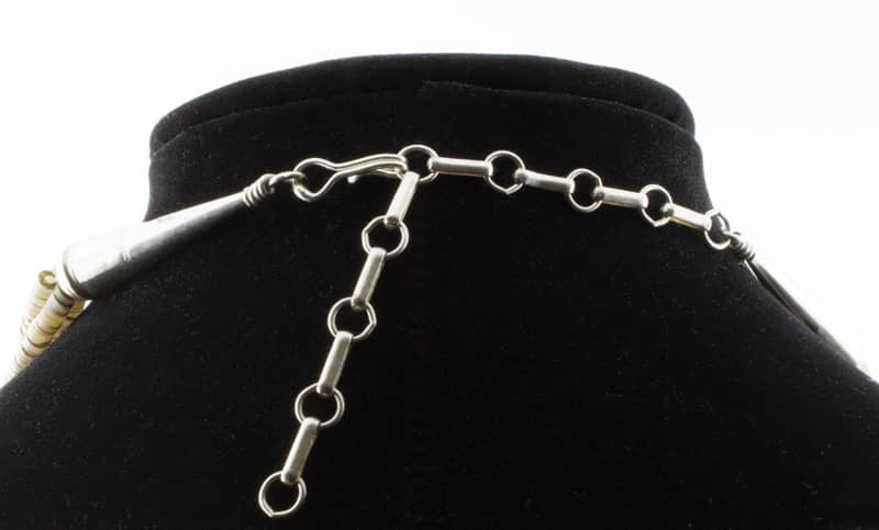 Collana a 4 fili con nugget di turchese e pendente con inlay di turchese