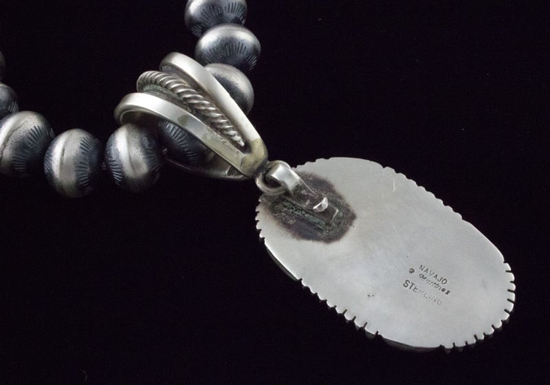 Collana di perline in argento sterling fatta a mano con pendente in turchese Kingman Web naturale