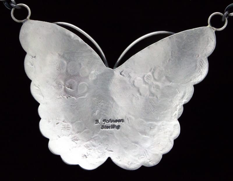 Collana a catena con link a farfalla in turchese rosa sonorano