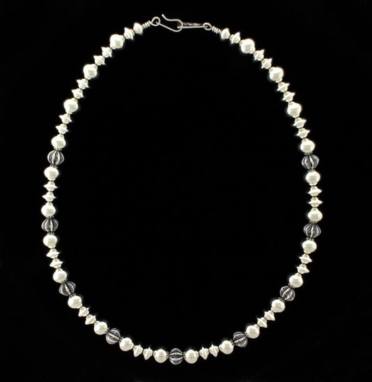 Handgefertigte Sterlingsilberperlenkette