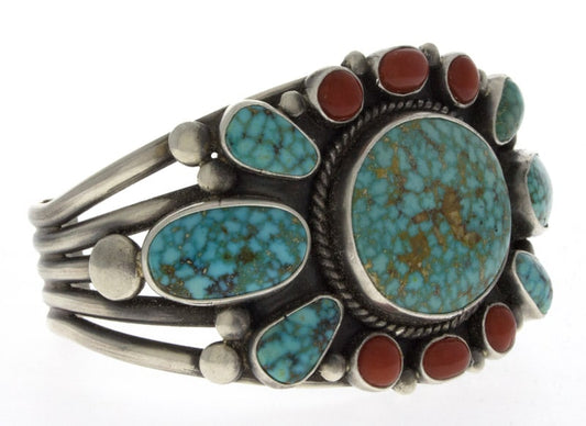 天然キングマンターコイズとコーラルクラスターブレスレット