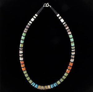 Collana Heishi Multi-Colore Graduata