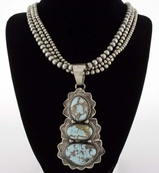 Collier en perles en argent sterling à 3 brins fait main avec pendentif en 3 pierres de turquoise naturelle Golden Hill