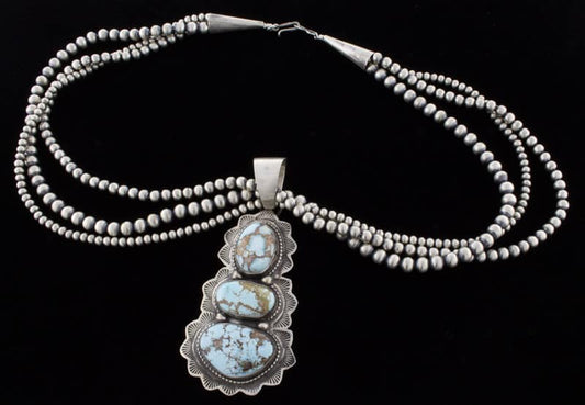 ハンドメイドの3連スターリングシルバービーズネックレス、天然ゴールデンヒルターコイズ3石ペンダント付き