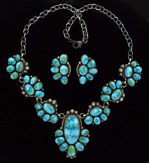 Collier en turquoise Rose des Sables avec boucles d'oreilles assorties