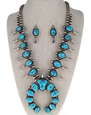 Collier naturel Fleur de courge Belle au bois dormant avec boucles d'oreilles assorties