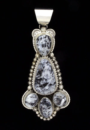 Pendentif 5 pierres White Buffalo