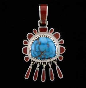 Pendentif en turquoise naturelle de haute qualité de Kingman avec incrustation de corail