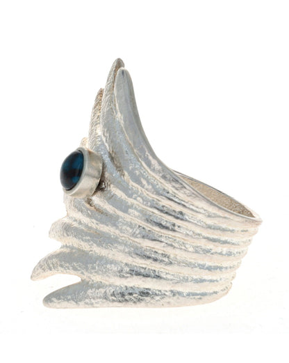 トゥファ鋳造イーグルウィングリング