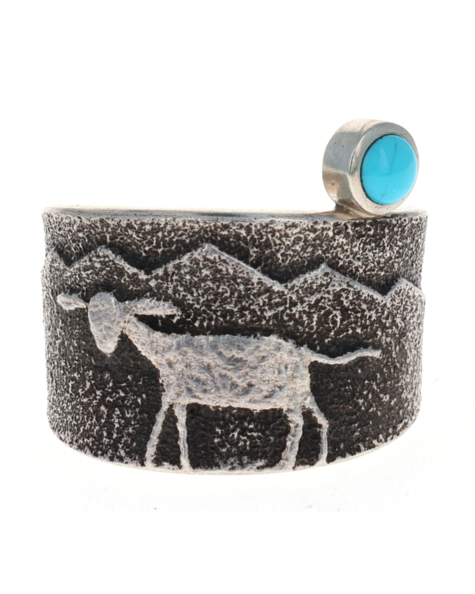 Anello con scena di agnello in fusione di tufa con turchese naturale Sleeping Beauty