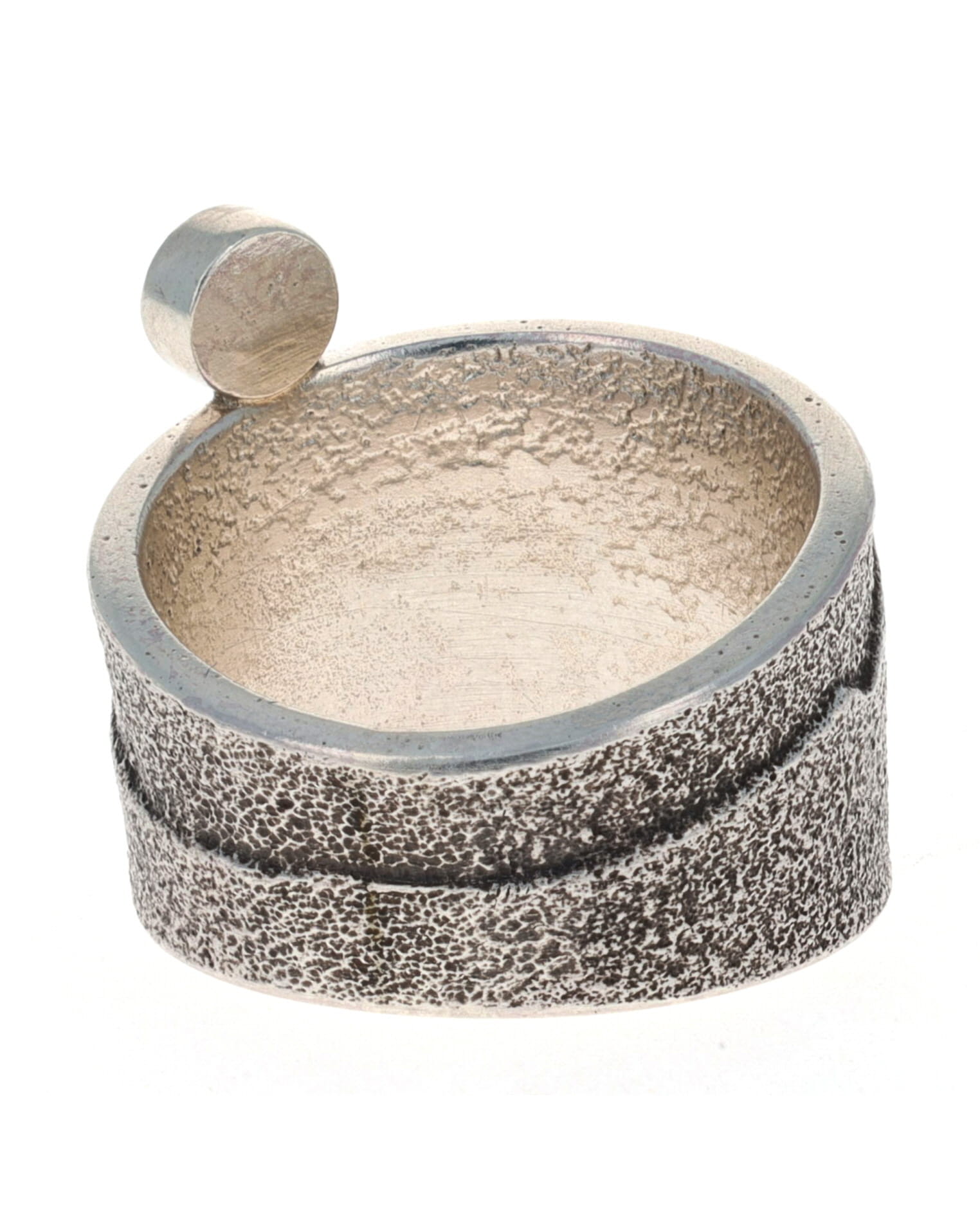 Anello con scena di agnello in fusione di tufa con turchese naturale Sleeping Beauty