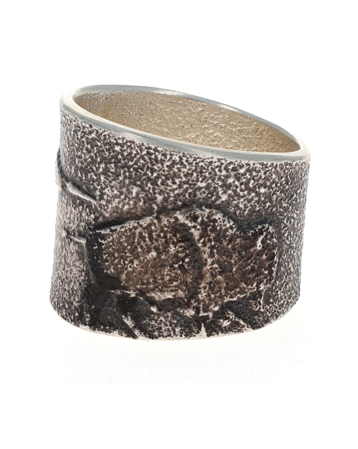 Anello in fusione di tufo "Caccia al bufalo"