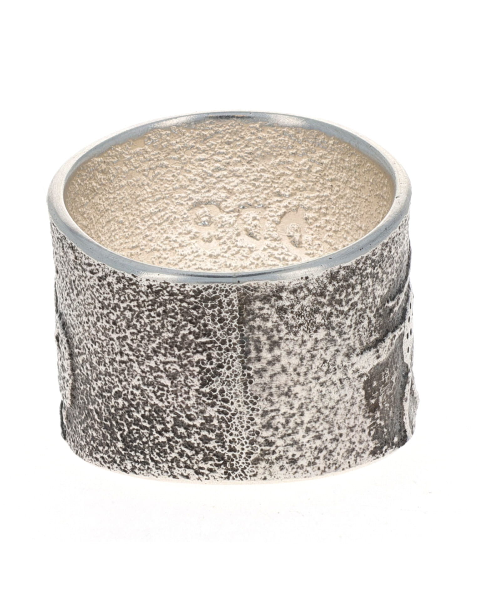 Anello in fusione di tufo "Caccia al bufalo"