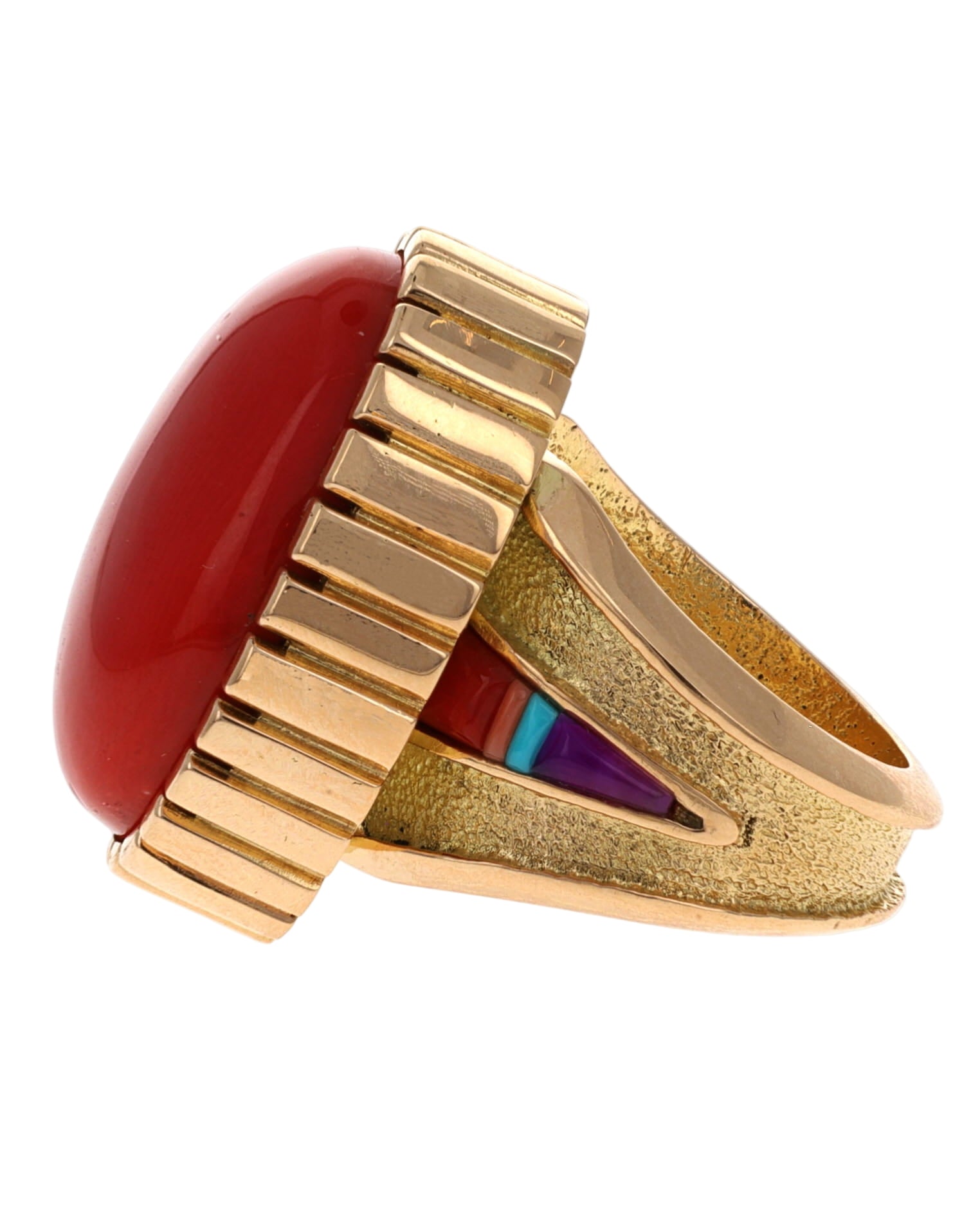 18K Gold Statement Ring mit hochwertigem mediterranem Korallenstein