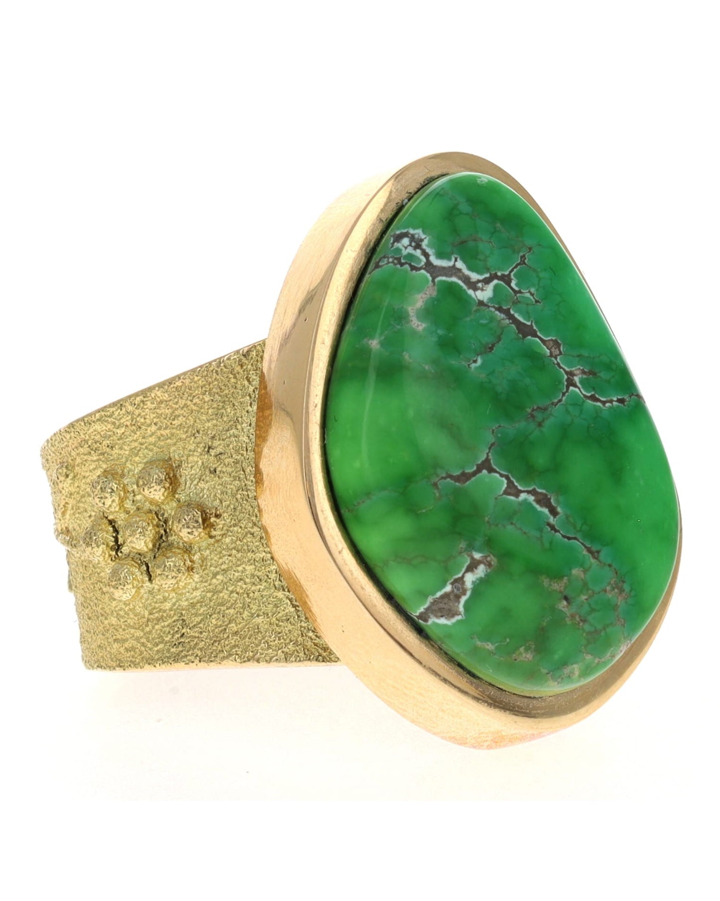 18K Gold Ring With High Grade Natural Carico Lake Turquoise