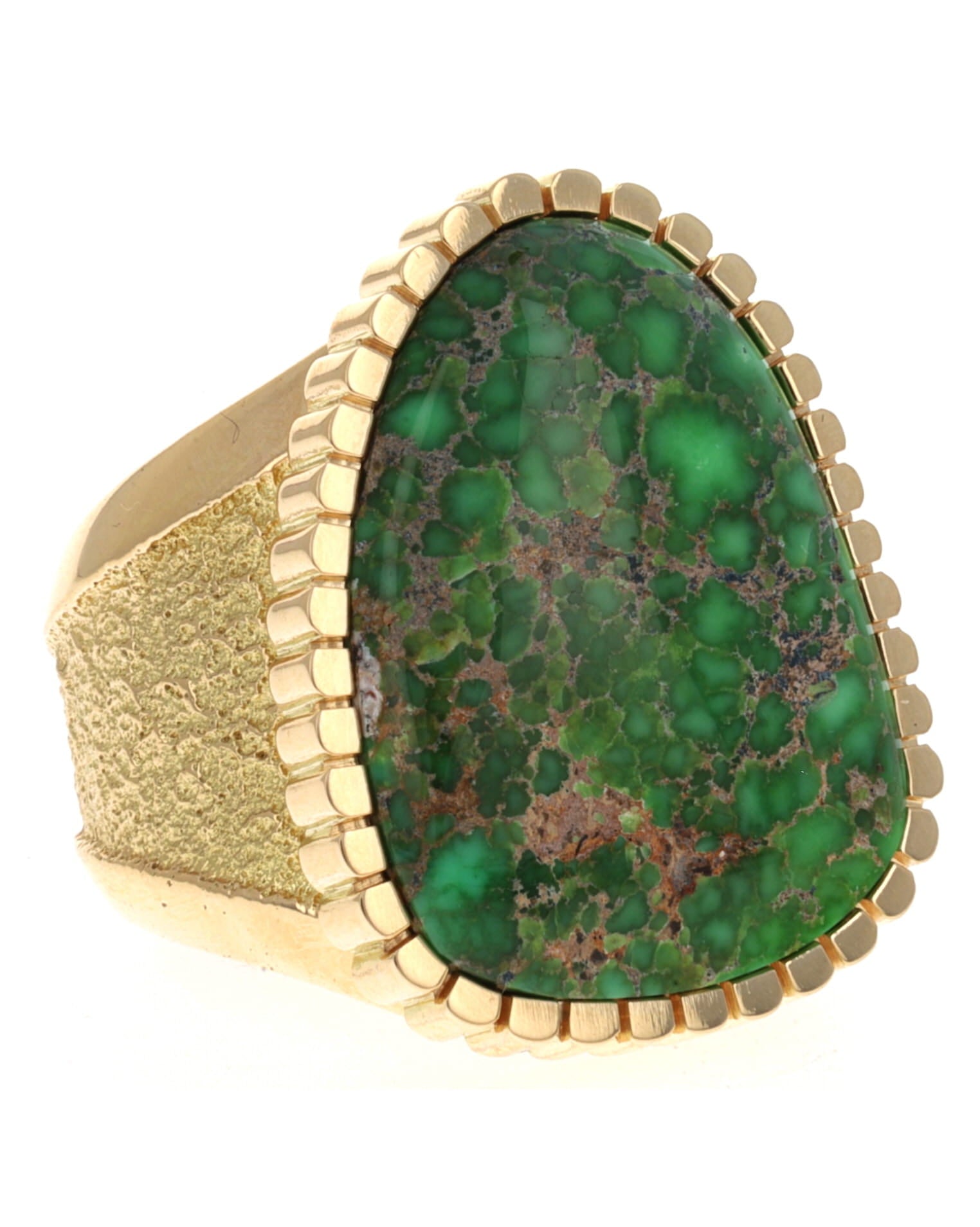 18K Gold Statement Ring With High Grade Natural Carico Lake Turquoise