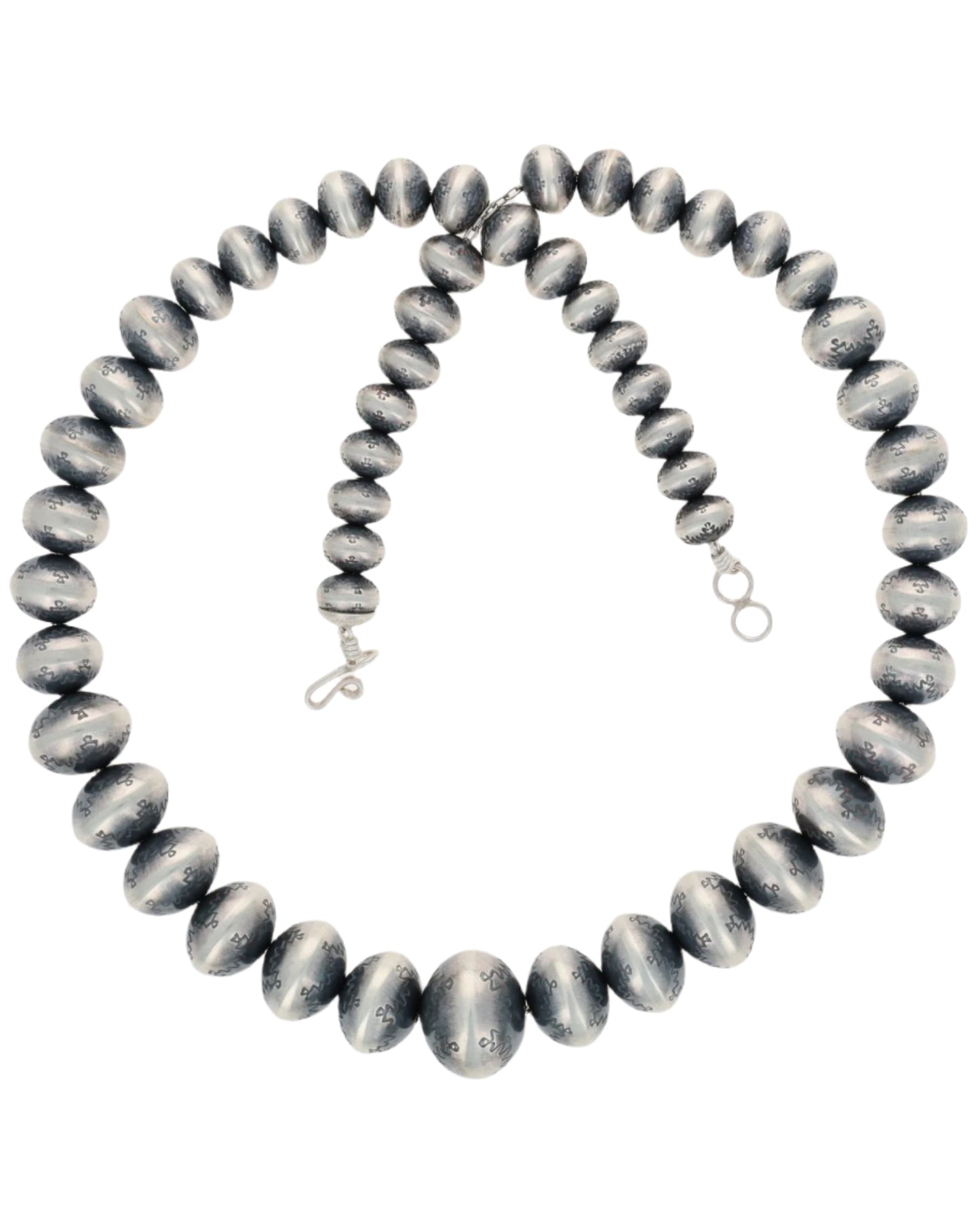 手作りの段階的なスターリングシルバービーズネックレス