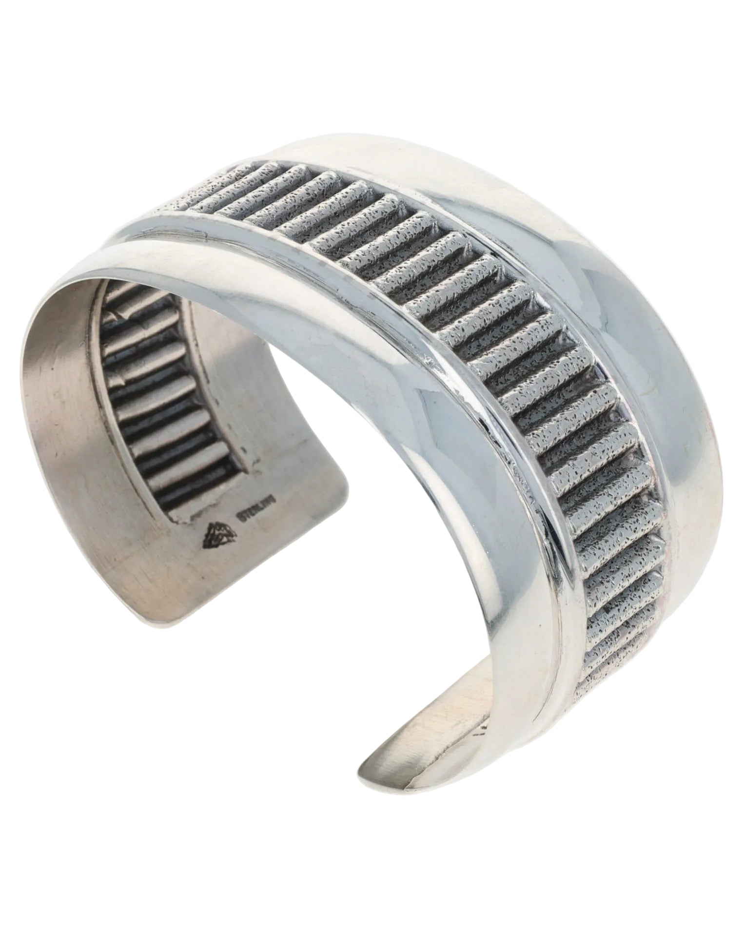 Sterling Silver Bracelet With Texturized Corrugated Center Row