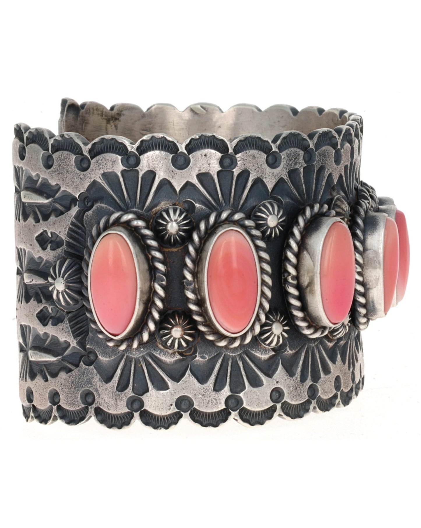 Pink Conch Shell Row Bracelet